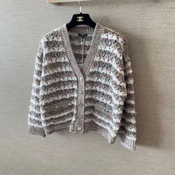 CHANEL Wool blend Cardigan - Picture 2 of 6